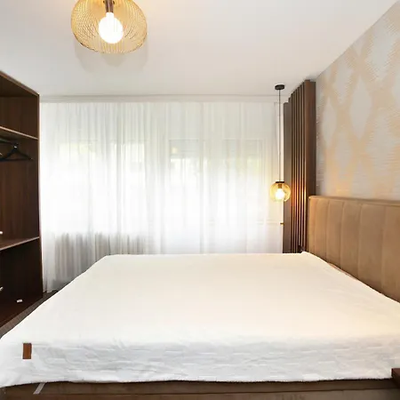Daire Piano Luxe With Sauna And Bicycles Belgrad