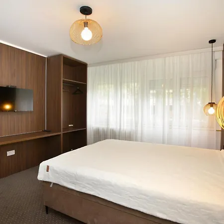 Piano Luxe With Sauna And Bicycles * Belgrado